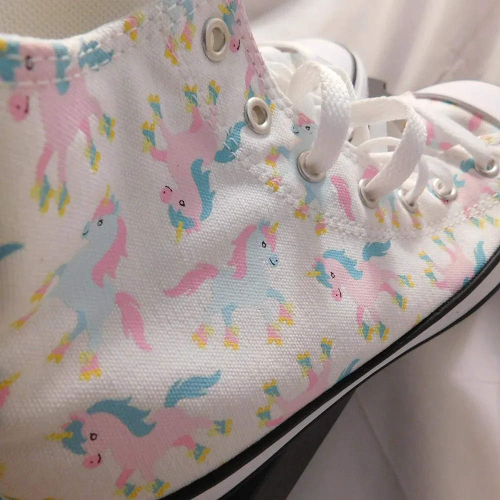 CONVERSE Chuck Taylor Unicorn Logo Sneakers NEW